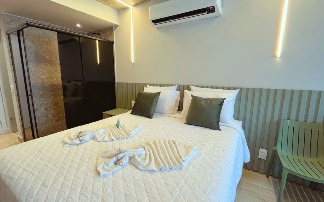 Setai Yacht Luxury - by Almare