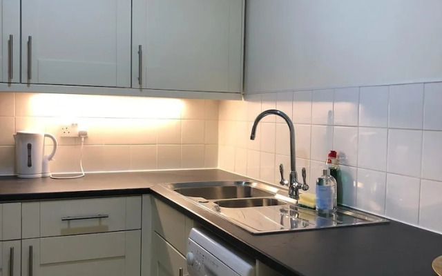 15 Beaufort Gardens Apartments