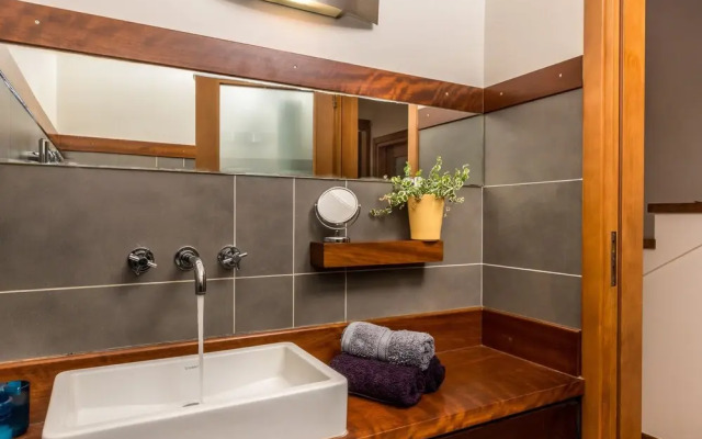 Artistic Private Pool Villa with Gorgeous Gardens