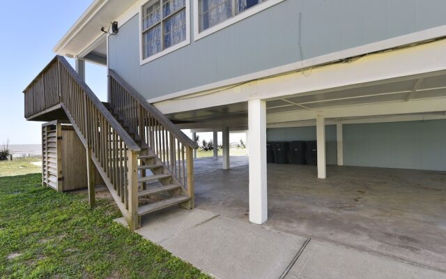 Bermuda Beachfront by RedAwning