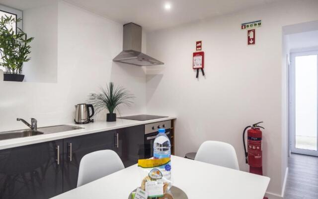 WelcomeBuddy - ANCO 56 - Cozy Retreat with Terrace