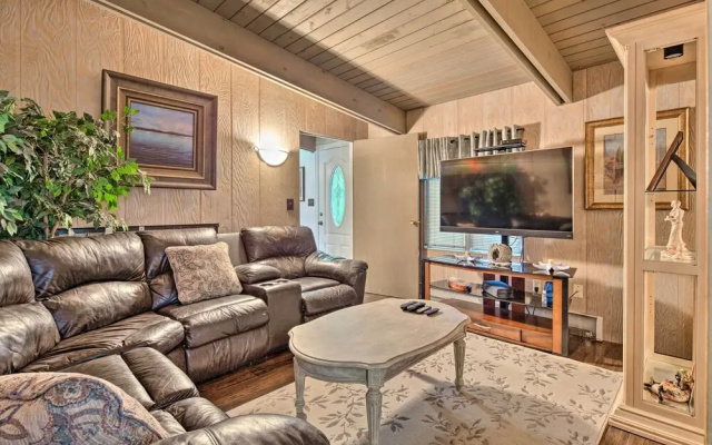 Waterfront House w/ Glacial Views - Near Downtown!