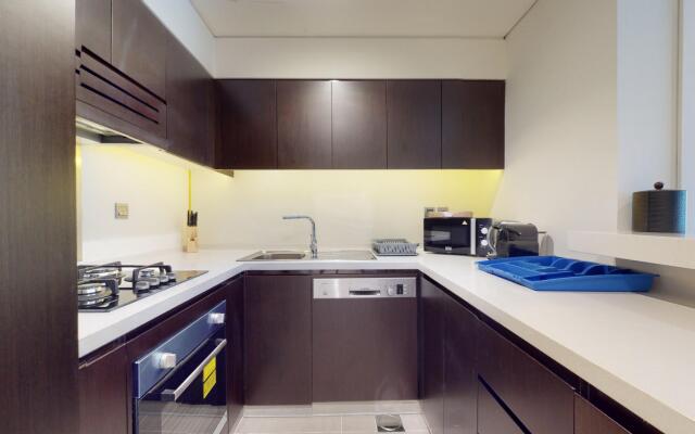 Business Bay -  Damac Majestine Tower 1818