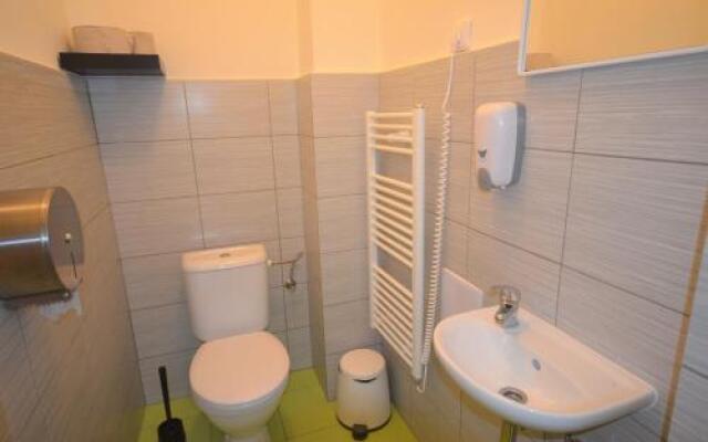 Travel & Joy Hostel