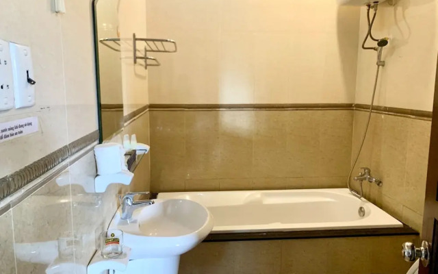 Nhat Huy Hotel