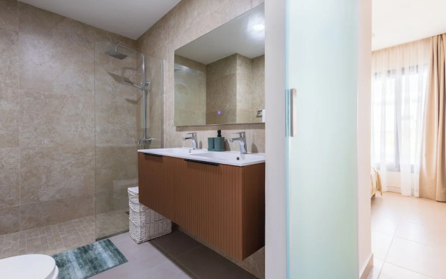 2BR Gardenia Retreat - Picuzzi & Pool