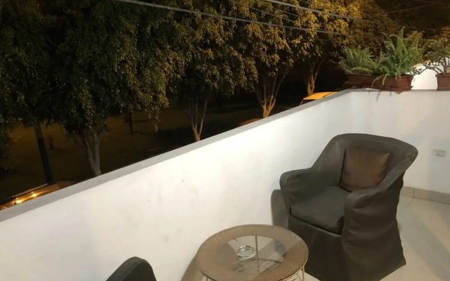 Monterrico Suites Hotel