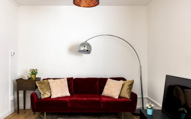 Beautiful 1 Bedroom Apartment With a Garden in Fulham