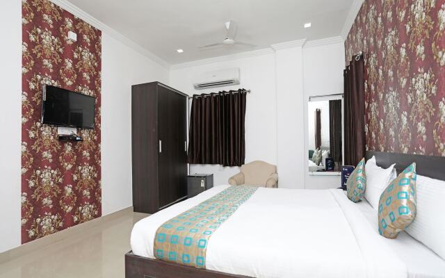OYO 10214 Hotel Westwood INN