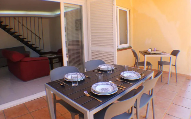 Ferran 32 in Roses With 4 Bedrooms and 2 Bathrooms