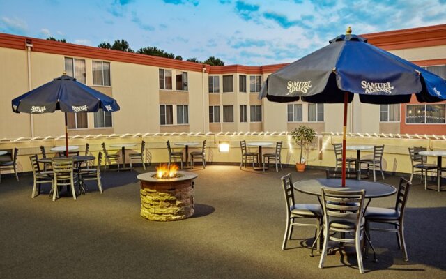 Holiday Inn Allentown-I-78 (Lehigh Valley)