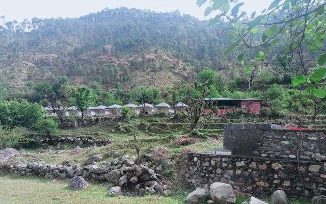 Hill Springs Resort And Cafe