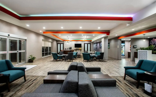 La Quinta by Wyndham Pittsburg