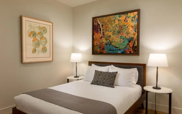 Elevation Lofts Hotel