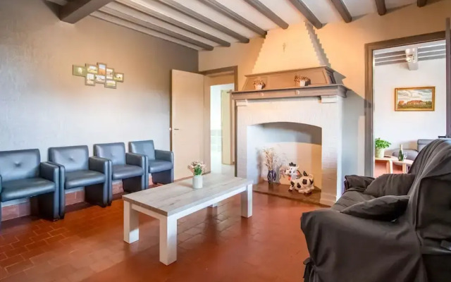 Farmhouse With Hills in Comines-warneton