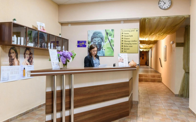 Grand Royale Apartment Complex & Spa