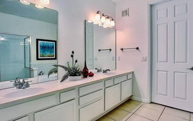 Vista Cay by Cosy Casas