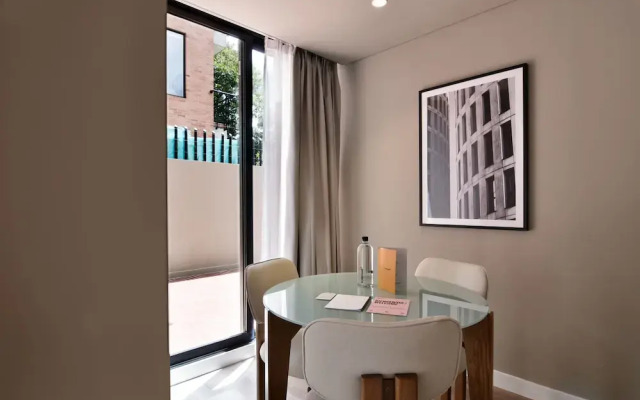 w Resplendent 1BR w Modern Balcony in Unicentro