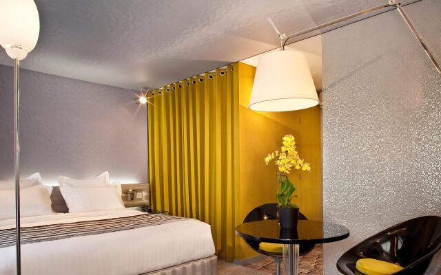 7 Eiffel Hotel