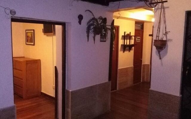 Huayruro Guest House