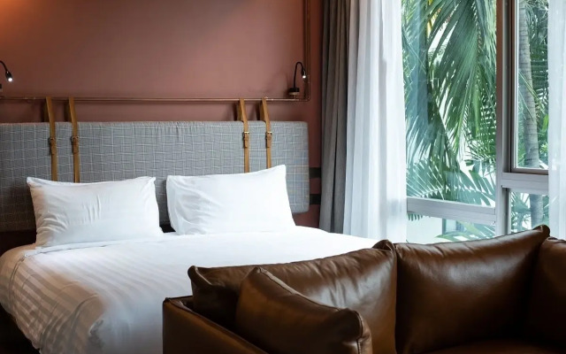 Tints of Blue Hotel