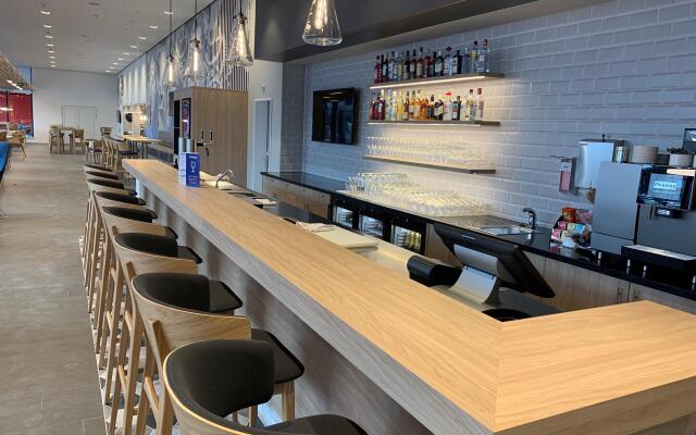 Holiday Inn Express Aarburg - Oftringen by IHG