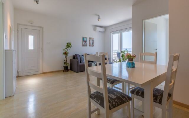 Apartment Mirta