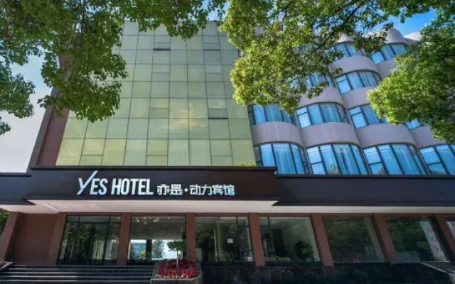 Yes Hotel