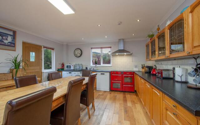 5 bed house near Oban