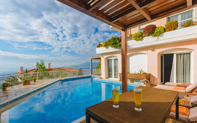 Villa Politia