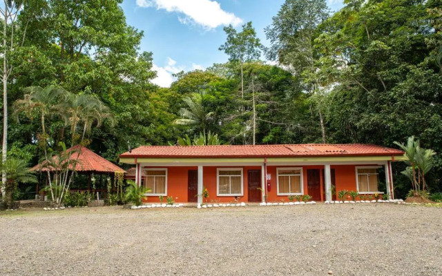 Sun Sun Lodge