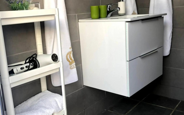 Casa on large property with private Pool