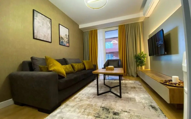 Elegant1 1apartment With Terrace - Core Living