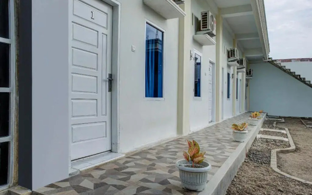 OYO 3266 Alifah Residence Syariah