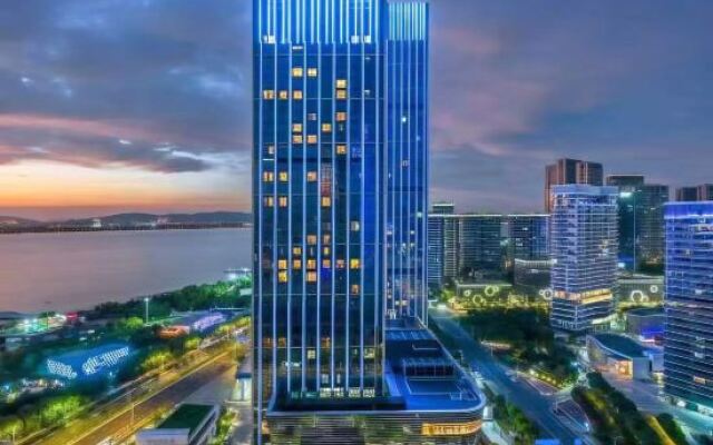 Boyue Executive Apartments (Guangzhou Zhujiang New Town Gaode Land Plaza)