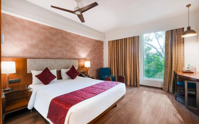 7 Apple Hotel - Viman Nagar Pune