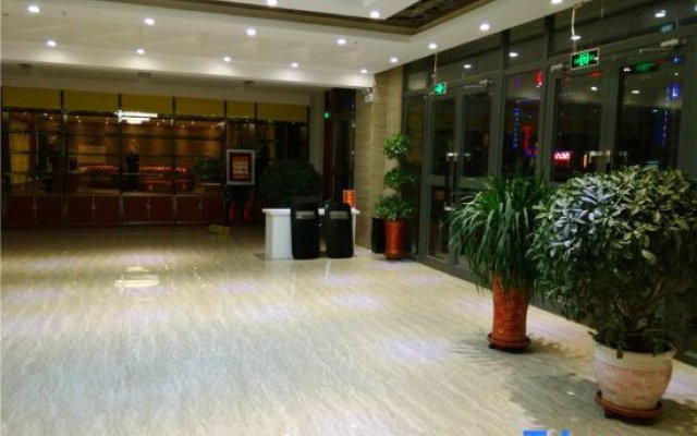 Yinfeng Business Hotel
