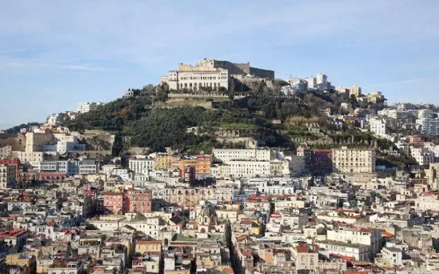 Jolly Naples