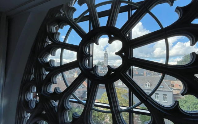 Martin’s Dream Hotel