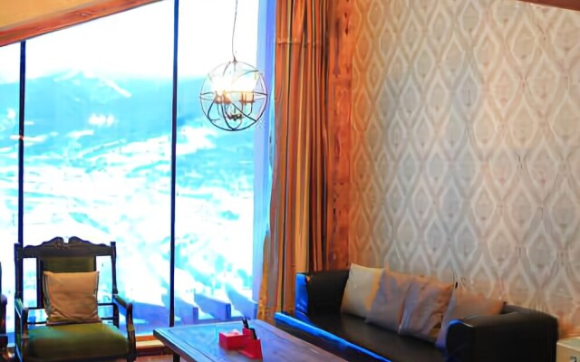 Flying Bird Holiday Hotel