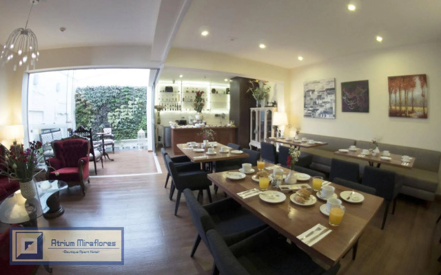 Atrium Miraflores