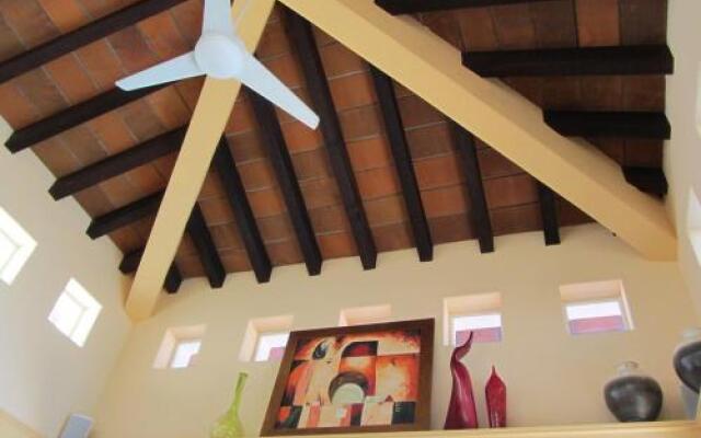 Casa Dos Dolphins Villa