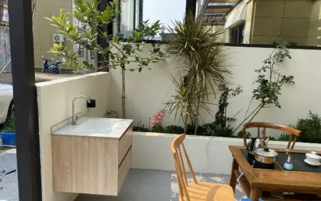 Zhujiajian Jianqi Homestay (Guanyin Dharma Realm Branch)