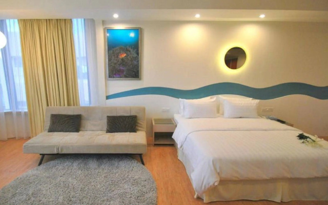 Oceania Hotel
