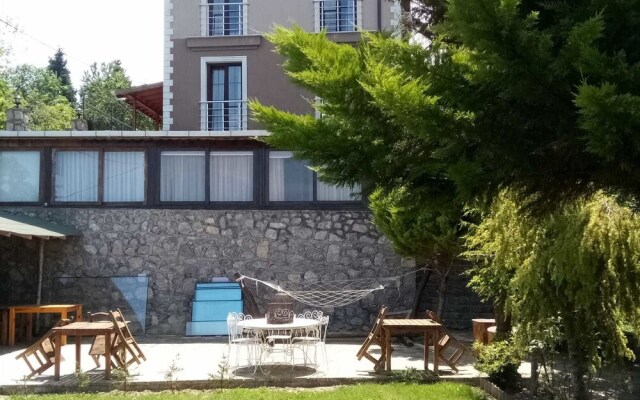 Sea Port House