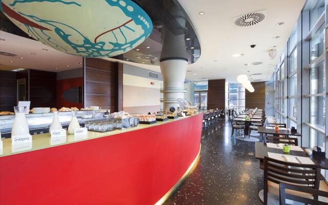 Отель NH Venezia Laguna Palace