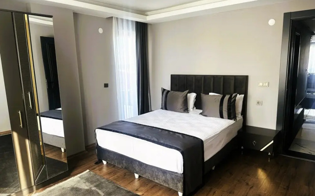 B&C Luxury Residance