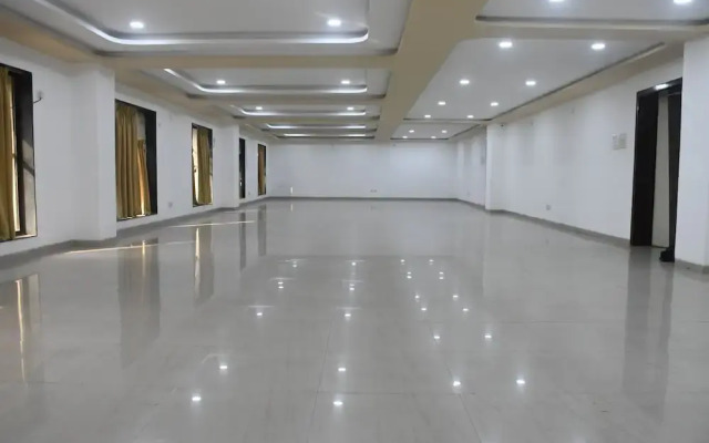 Utkarsh Hotel