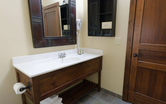 Soaring Eagle Lodge