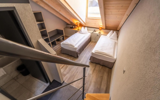 The Guesthouse by the Hey Hotel